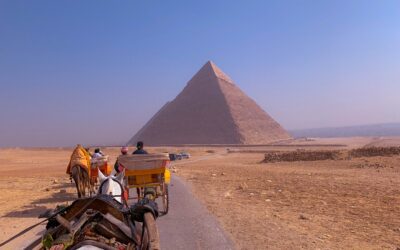 Entre Ancestros, Faraonas y Guardianas